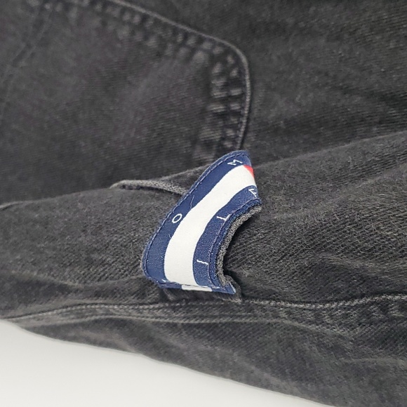 Vintage 2000 Tommy Hilfiger Black Denim Cargo Shorts Sz 33W - Picture 2 of 11